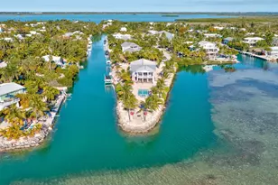 17013 Coral Dr, Sugarloaf Key, FL 33042 - Photo 1