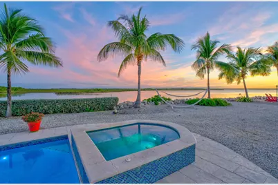 17013 Coral Drive, Sugarloaf Key, FL 33042 - Photo 37