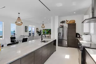 317 E Seaview Cir, Duck Key, FL 33050 - Photo 29