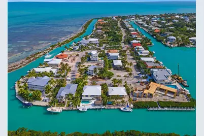 317 E Seaview Circle, Duck Key, FL 33050 - Photo 9
