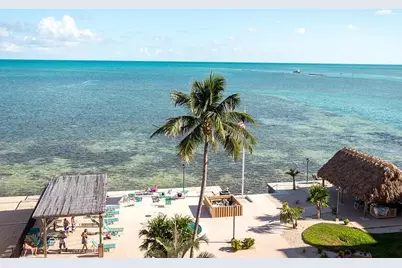 79901 Overseas Highway #204, Upper Matecumbe Key Islamorada, FL 33036 - Photo 39
