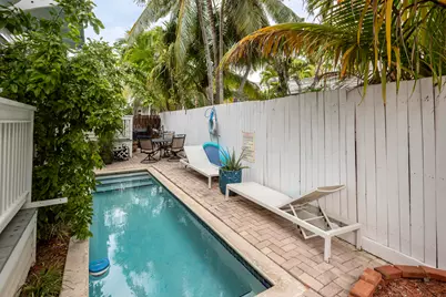 815 Pearl Street #2, Key West, FL 33040 - Photo 5