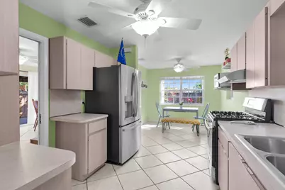 2215 Staples Avenue, Key West, FL 33040 - Photo 13