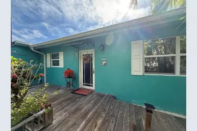 715 E Caribbean Drive, Summerland Key, FL 33042 - Photo 3