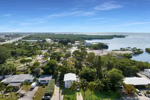 329 63 Ct Gulf Ct, Marathon, FL 33050 - Photo 7