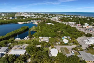 329 63 Ct Gulf Ct, Marathon, FL 33050 - Photo 13