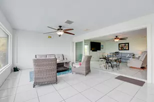 887 Bay Dr, Summerland Key, FL 33042 - Photo 27