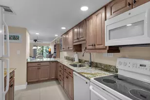 201 E Ocean Dr, Key Colony, FL 33051 - Photo 11