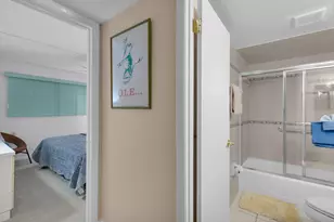 201 E Ocean Dr, Key Colony, FL 33051 - Photo 29