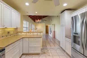 3672 Fox St, Big Pine Key, FL 33043 - Photo 11