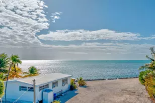 105 & 107 Star Ln, Geiger Key, FL 33040 - Photo 25