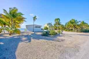 105 & 107 Star Ln, Geiger Key, FL 33040 - Photo 25