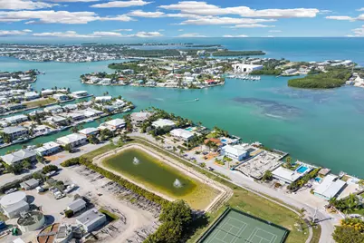 900 Shelter Bay Dr Ocean Drive, Key Colony, FL 33051 - Photo 71