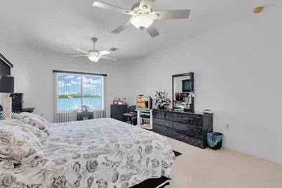 900 Shelter Bay Dr Ocean Drive, Key Colony, FL 33051 - Photo 33