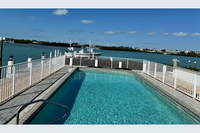 900 Shelter Bay Dr Ocean Drive, Key Colony, FL 33051 - Photo 3