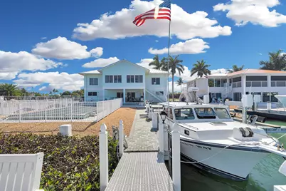 900 Shelter Bay Dr Ocean Drive, Key Colony, FL 33051 - Photo 25