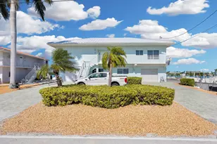 900 Shelter Bay Dr Ocean Dr, Key Colony, FL 33051 - Photo 13