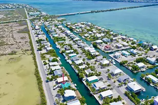417 Pirates Rd, Little Torch Key, FL 33042 - Photo 3