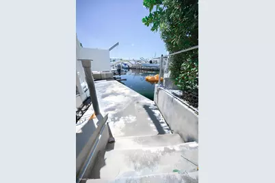 212 Buttonwood Lane, Key Largo, FL 33070 - Photo 25
