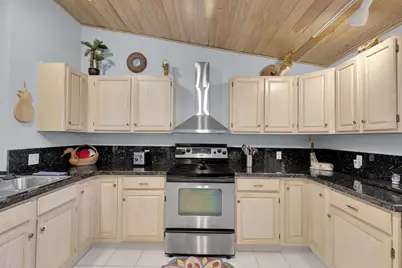 651 9th Street, Key Colony, FL 33051 - Photo 27