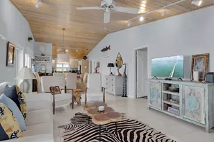 651 9th St, Key Colony, FL 33051 - Photo 21