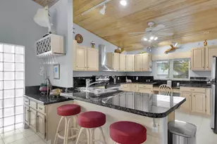 651 9th St, Key Colony, FL 33051 - Photo 25