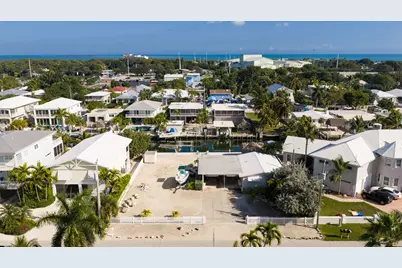 240 S Coconut Palm Boulevard, Plantation Key, FL 33070 - Photo 31