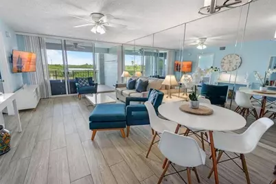1901 S Roosevelt Boulevard #202 W, Key West, FL 33040 - Photo 3