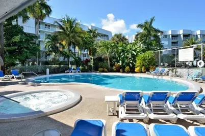 1901 S Roosevelt Boulevard #202 W, Key West, FL 33040 - Photo 31
