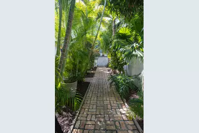 1012 Packer Street #7A, Key West, FL 33040 - Photo 23