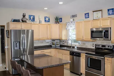 711 Sharon Place, Key Largo, FL 33037 - Photo 11