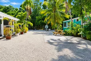 101551 Overseas Hwy, Key Largo, FL 33037 - Photo 1
