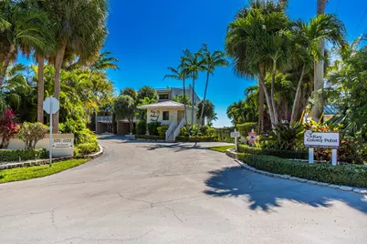 1133 W Ocean Drive #16, Key Colony, FL 33051 - Photo 29