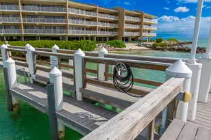 1133 W Ocean Dr, Key Colony, FL 33051 - Photo 25