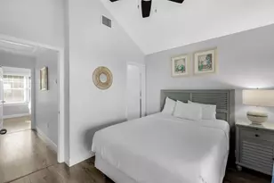 5071 Sunset Village Dr, Duck Key, FL 33050 - Photo 29