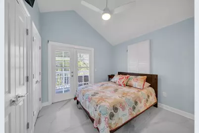 7026 Harbor Village Drive, Duck Key, FL 33050 - Photo 31