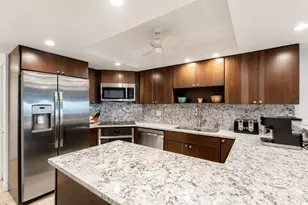 1133 W Ocean Dr, Key Colony, FL 33051 - Photo 9