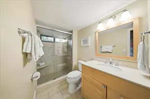 1133 W Ocean Dr, Key Colony, FL 33051 - Photo 27
