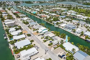 410 10th St, Key Colony, FL 33051 - Photo 41