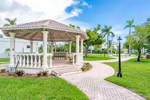 410 10th St, Key Colony, FL 33051 - Photo 59