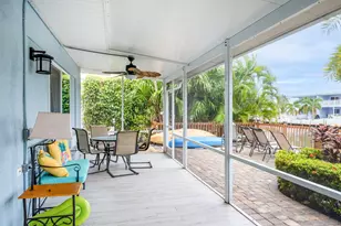 410 10th St, Key Colony, FL 33051 - Photo 21