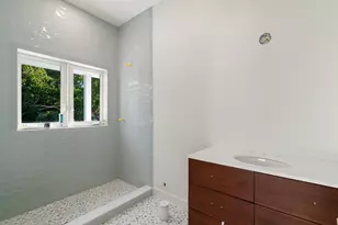 81486 Overseas Hwy, Upper Matecumbe Key Islamorada, FL 33036 - Photo 21