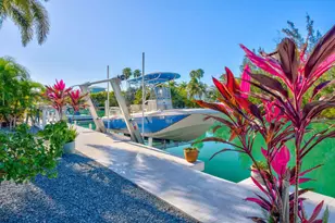 17183 Coral Dr, Sugarloaf Key, FL 33042 - Photo 57