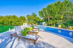 17183 Coral Dr, Sugarloaf Key, FL 33042 - Photo 51