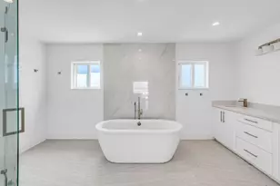 121 Bimini Dr, Duck Key, FL 33050 - Photo 25