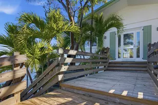 17249 E Bonefish Ln, Sugarloaf Key, FL 33042 - Photo 31