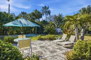 17249 E Bonefish Ln, Sugarloaf Key, FL 33042 - Photo 11