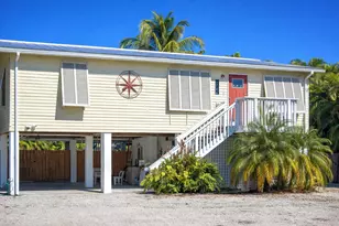 27147 Dolphin Rd, Ramrod Key, FL 33042 - Photo 3