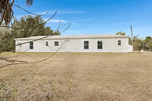 114 N Myrtle St, Fellsmere, FL 00000 - Photo 3