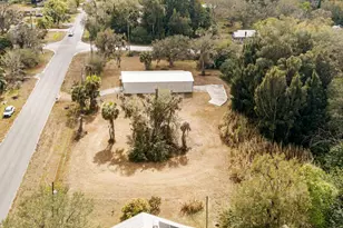 114 N Myrtle St, Fellsmere, FL 00000 - Photo 33